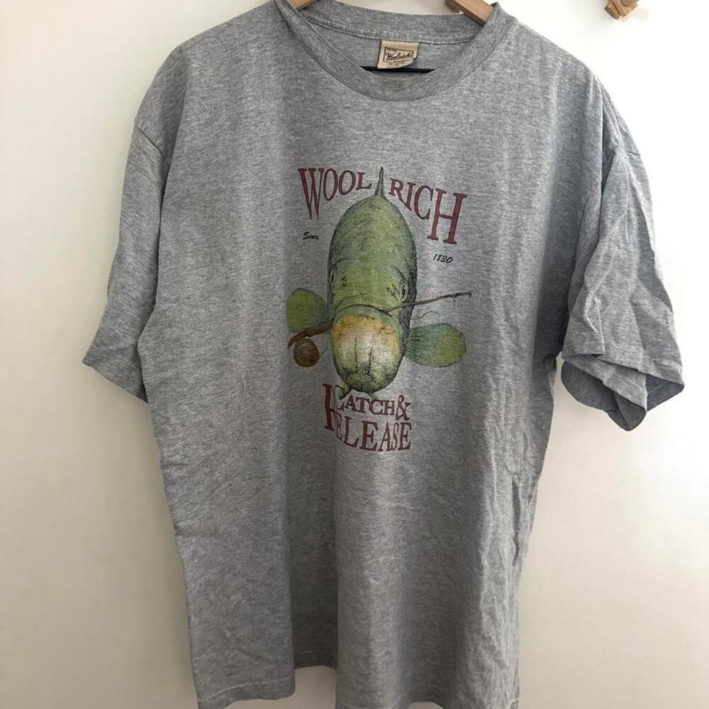 Woolrich grey cotton t shirt with fish graphic